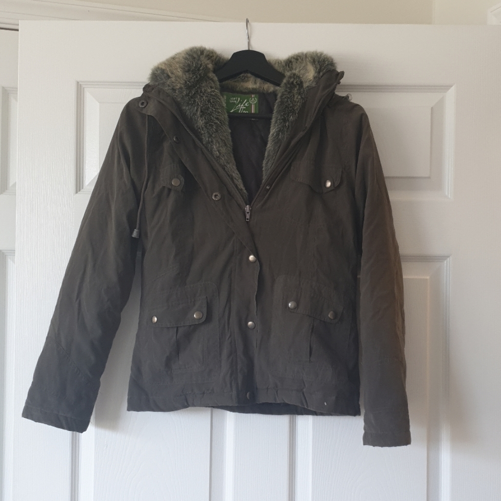 Olive puffer jacket with fur
